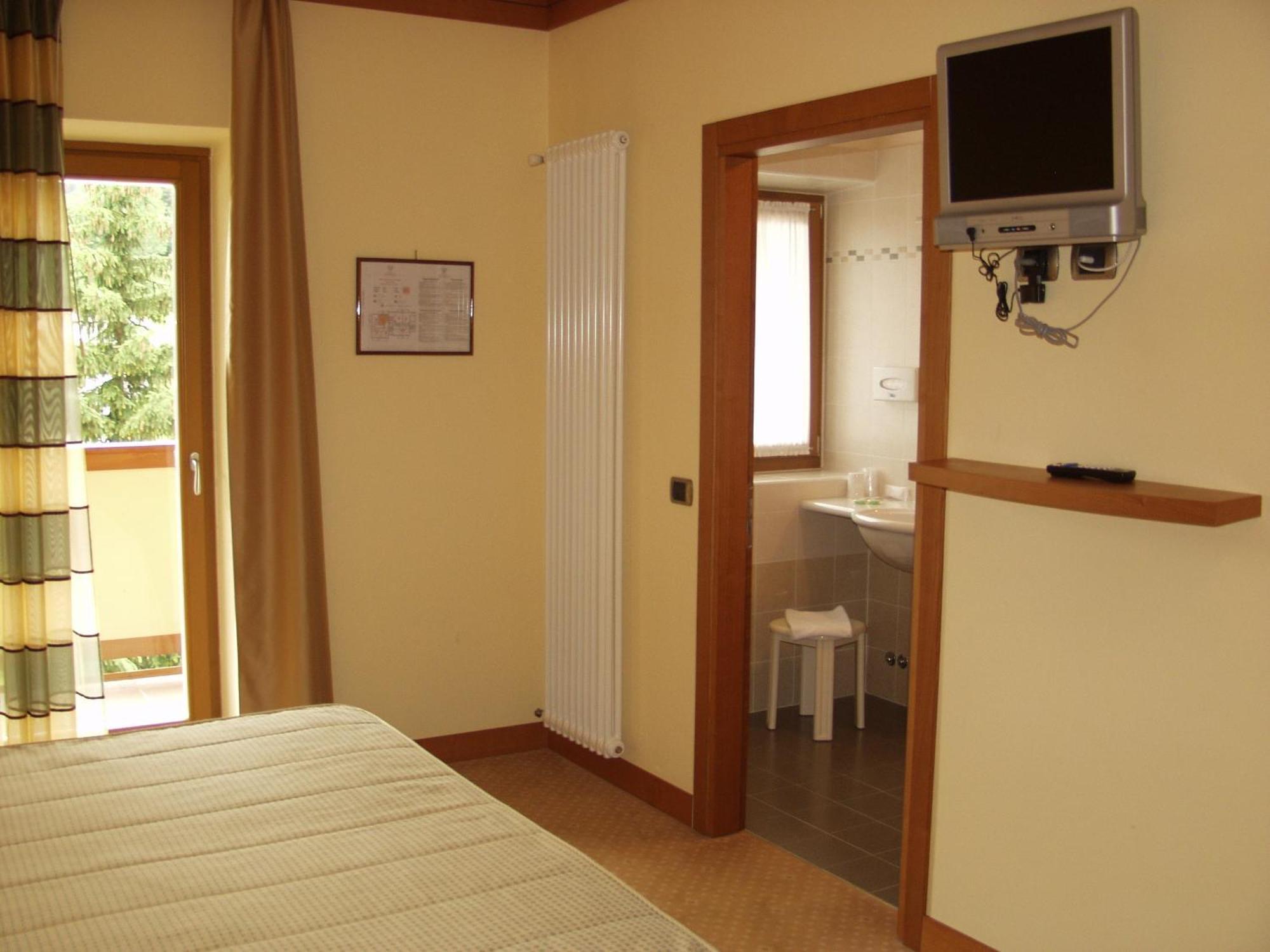 Relais San Giusto Otel Campitello di Fassa Dış mekan fotoğraf