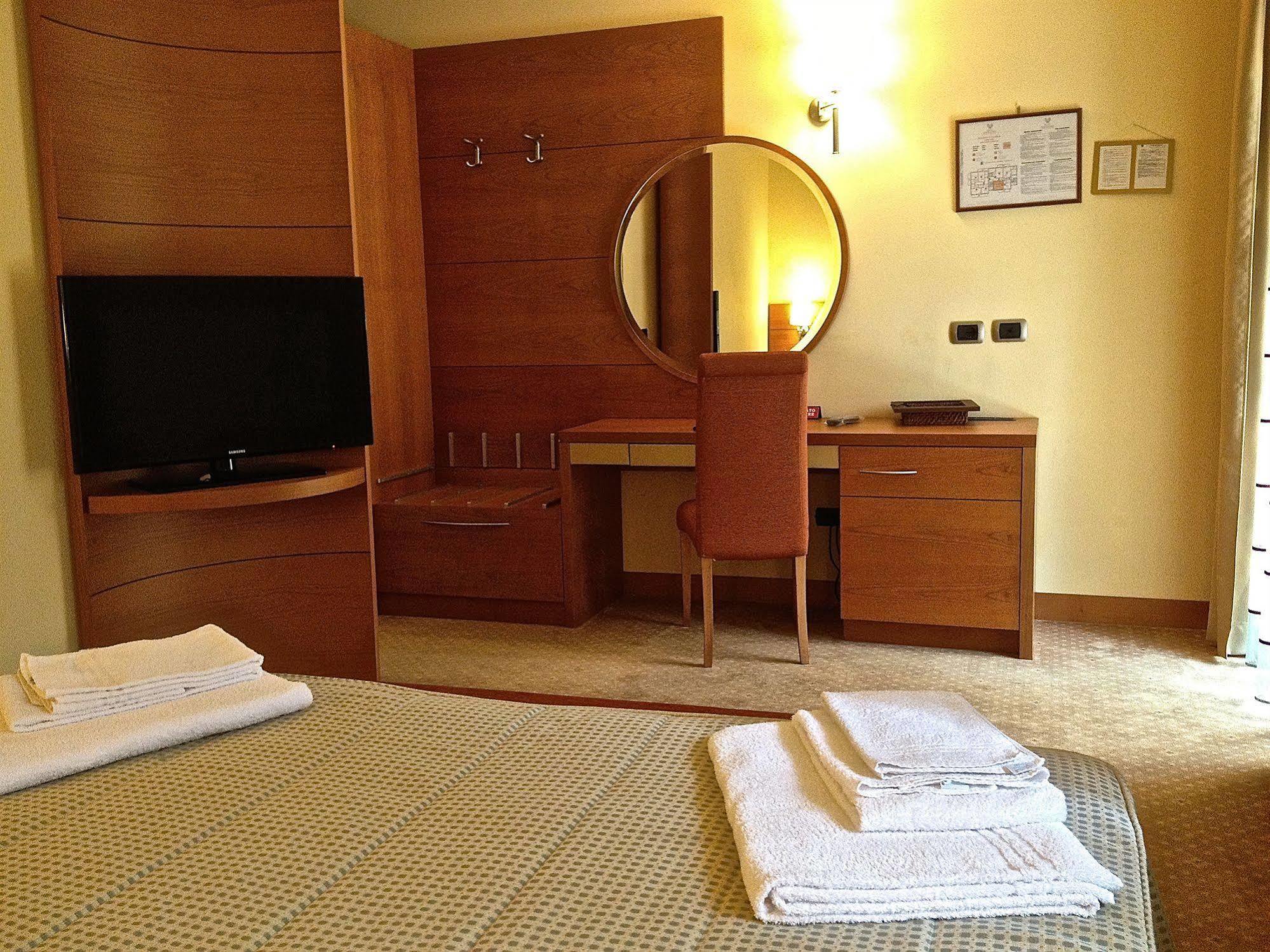 Relais San Giusto Otel Campitello di Fassa Dış mekan fotoğraf